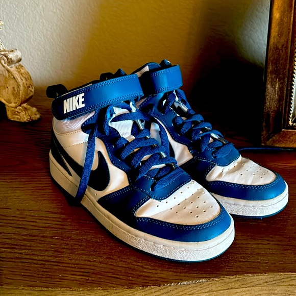 Kids Nike Hi Tops - Picture 1 of 1